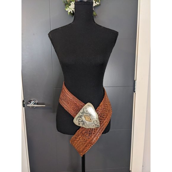 Unknown Accessories - Wide Braided Brown Leather Belt with Silver Etched Buckle and Bone Inlay